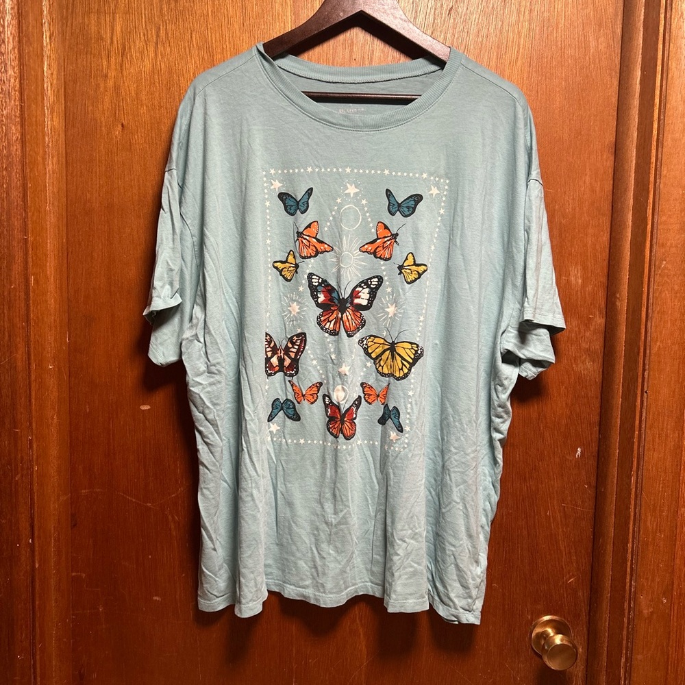 Torrid Butterfly Graphic Tee - Blue. Size 1.
